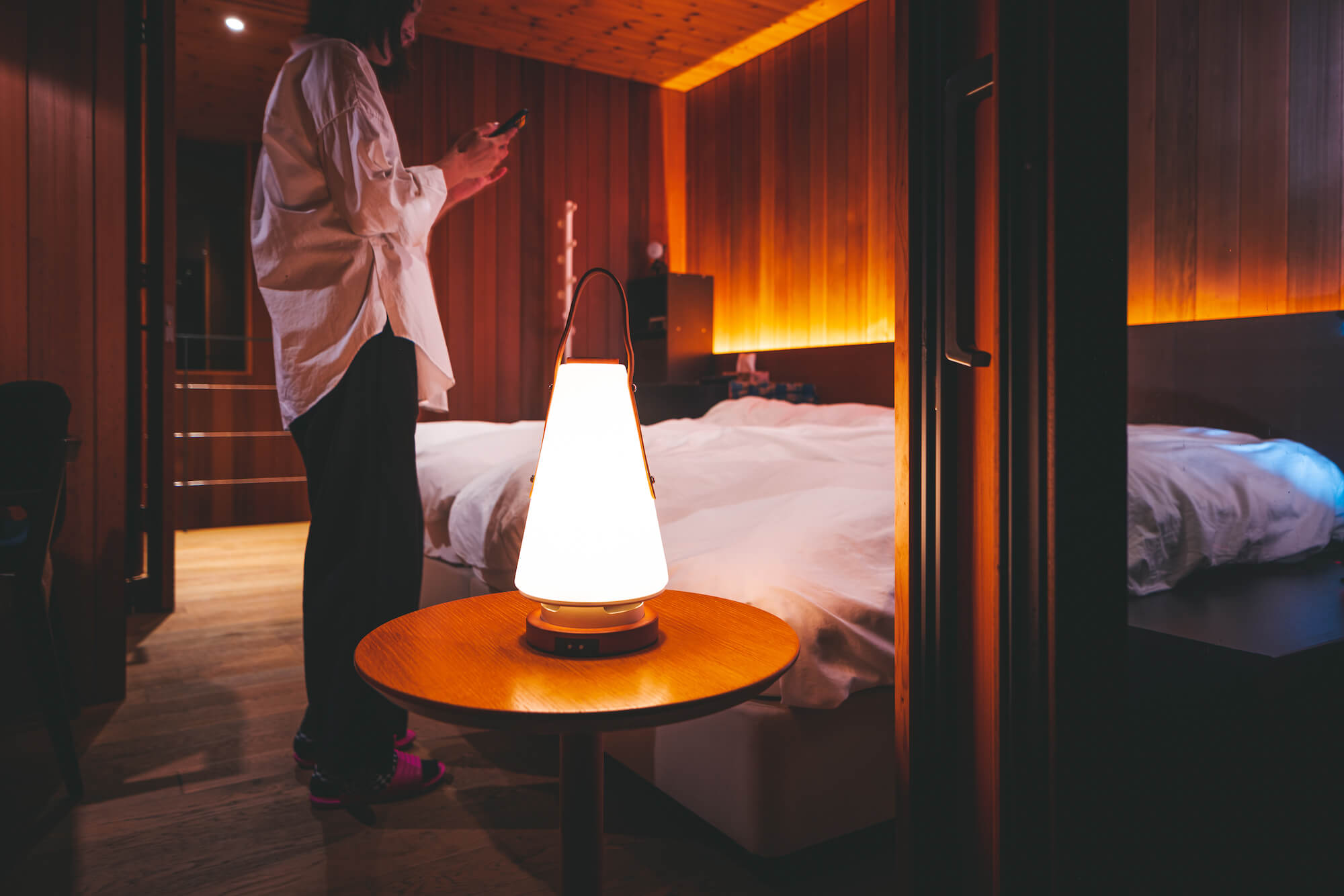 MoriMori公式】LED Lantern Speaker ROOMS | LEDランタンスピーカー 
